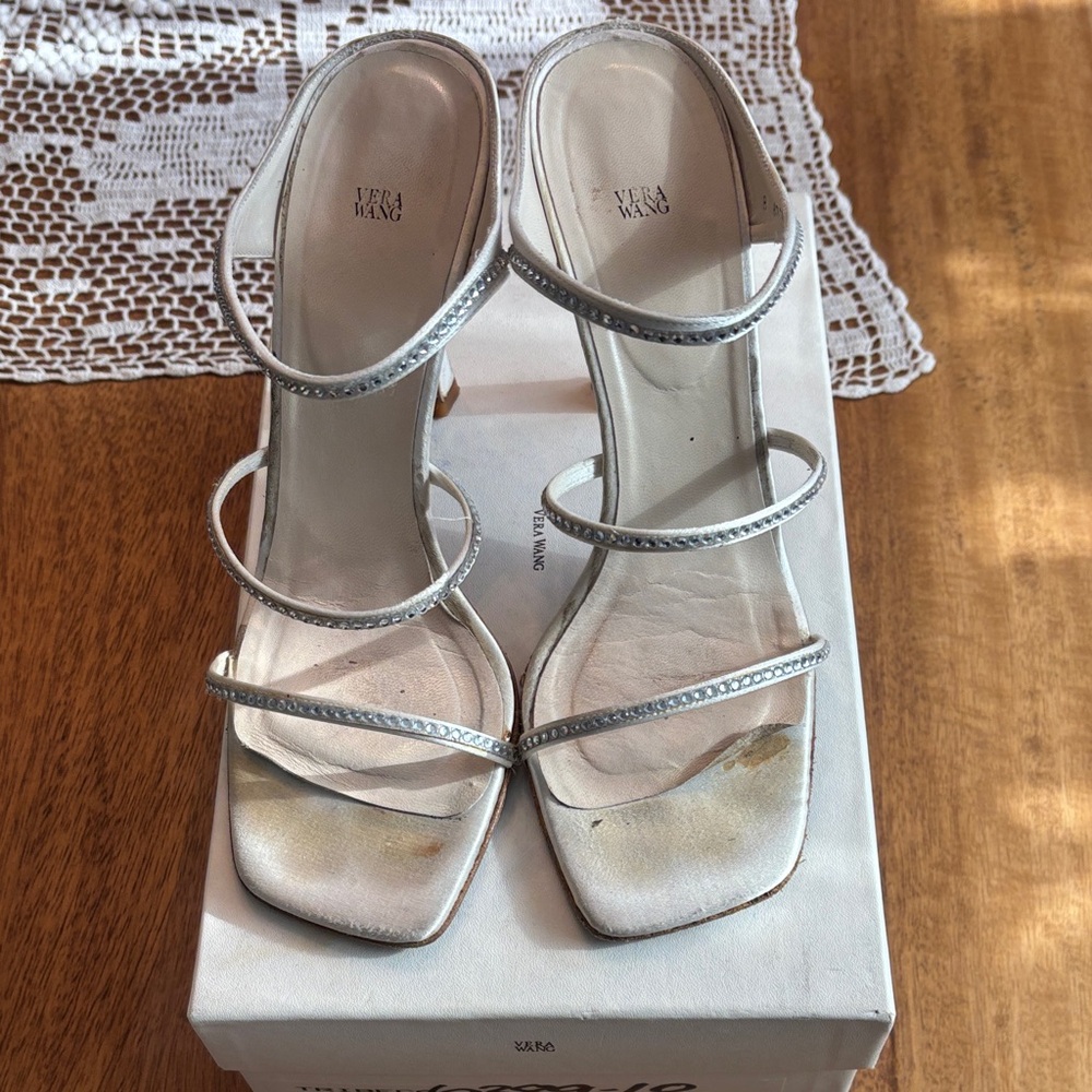 Vintage Vera Wang Women's White Satin and crystal Strappy Heels